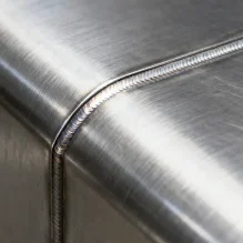 Acabamento do aço inox em superfície escovada de alta qualidade